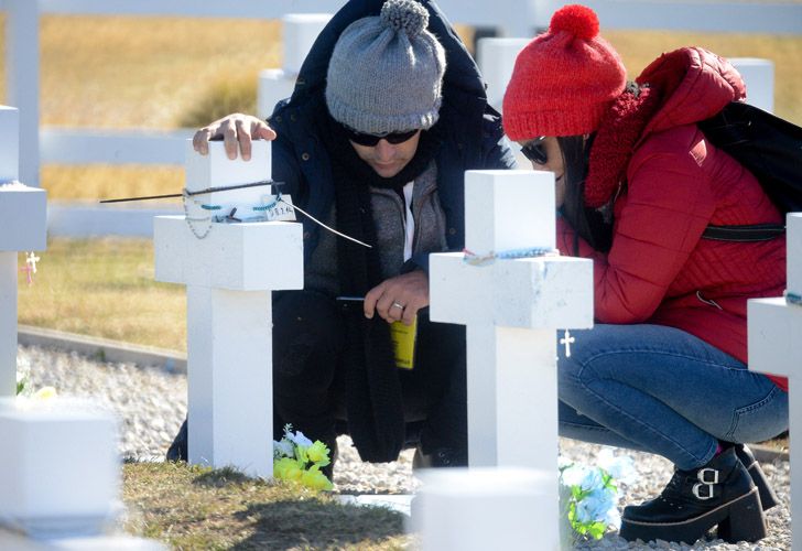 Homenaje a los soldados caídos en Malvinas enterrados como NN, "solo reconocidos por Dios"