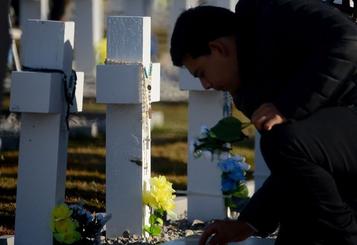 Homenaje a los soldados caídos en Malvinas enterrados como NN, "solo reconocidos por Dios"