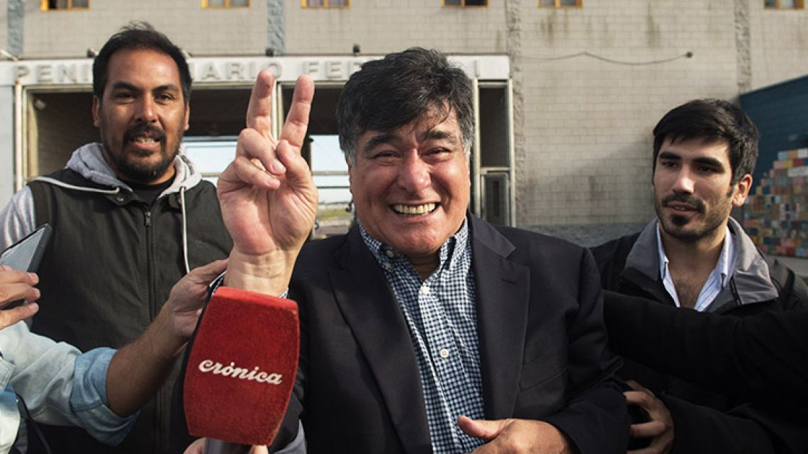 Former presidential secretary to Cristina Fernández de Kirchner, Carlos Zannini, was freed from Ezeiza prison on Saturday March 24, 2018.