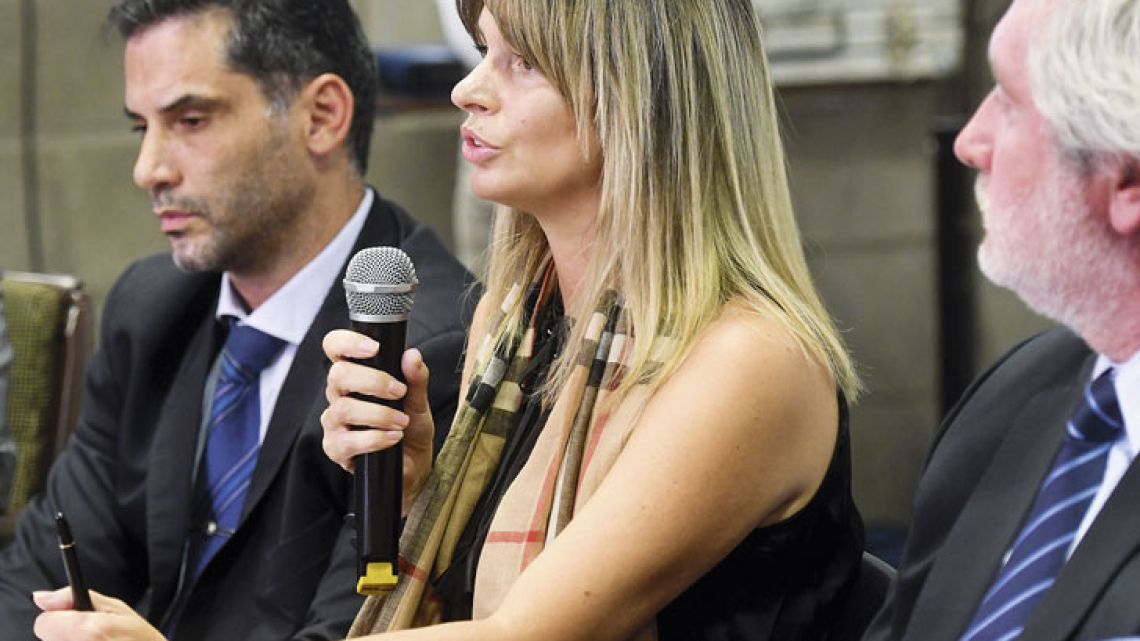 001-05-04-2018-buenos-aires-la-fiscal-maria