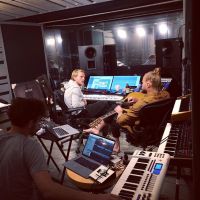 avicii2