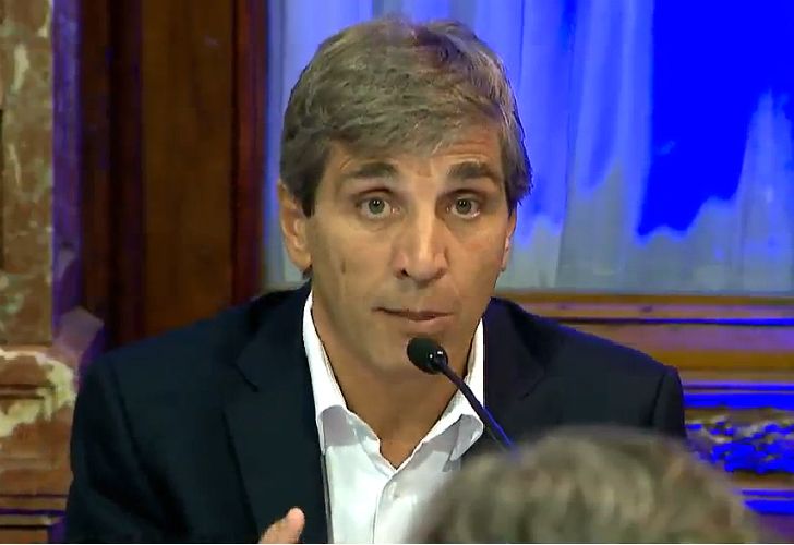 Luis Caputo rinde cuentas ante la Comisión Bicameral.