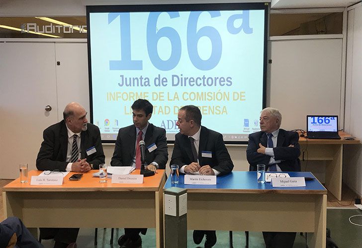  En la 166* Junta de Directores que condujo el Presidente de la institución Daniel Dessein, se expuso el informe “Preservar la salud de la prensa es cuidar el vigor de la democracia”. 