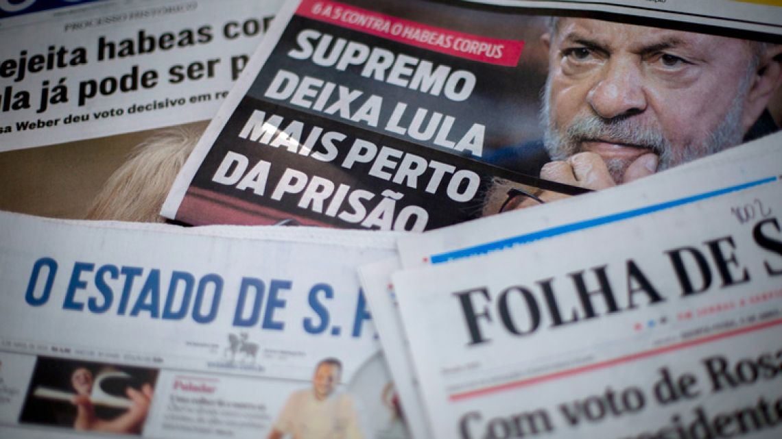 Brazilian newspapers headline the decision of the Brazilian Supreme Court (STF) that denied an habeas corpus petition for Brazilian former president Luiz Inácio Lula da Silva, in Rio de Janeiro, Brazil.