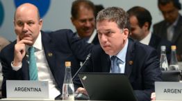 El ministro de Hacienda, Nicolás Dujovne, junto al presidente del Banco Central, Federico Sturzenegger