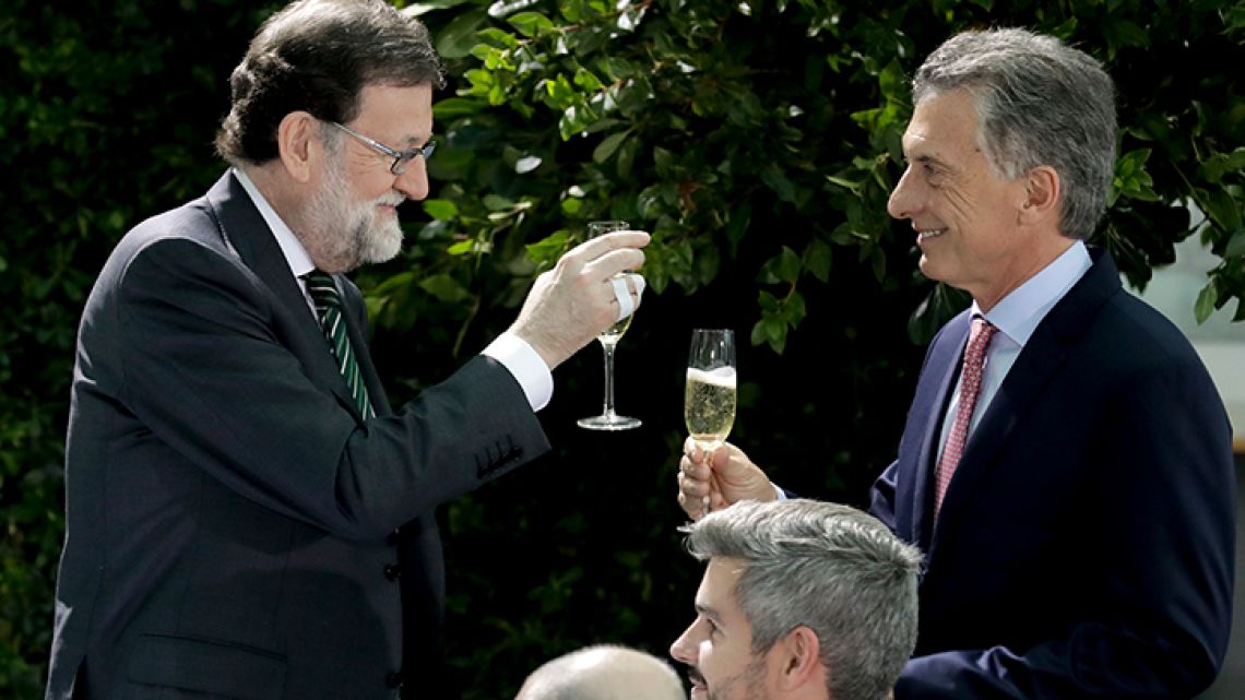 Spanish Prime Minister Mariano Rajoy and Argentine President Mauricio Macri.