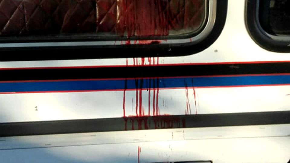 Así quedó el colectivo de la línea 620 tras el crimen del colectivero.