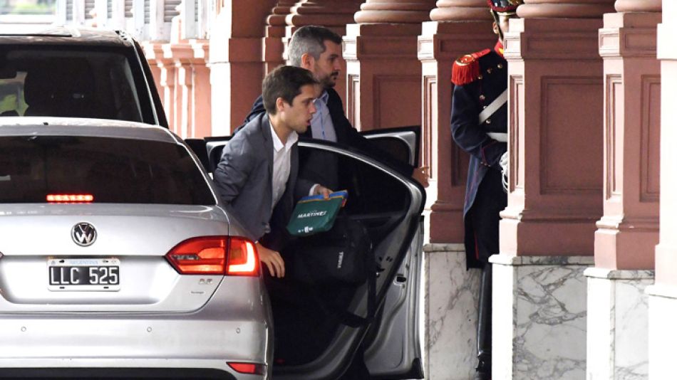 La Casa Rosada recibió a los jefes parlamentarios de Cambiemos, para tratar la suba de las tarifas.
