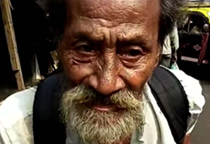 Un hombre indio que estuvo desaparecido durante 40 años se reencontró con su familia gracias a que un video en el que se lo ve mientras canta y el cual se volvió viral.