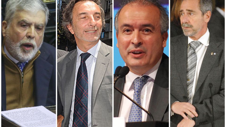 Funcionarios, empresarios