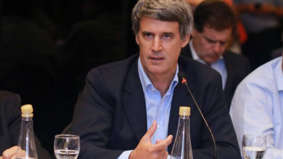 El ex ministro de Hacienda y Finanzas, Alfonso Prat-Gay.