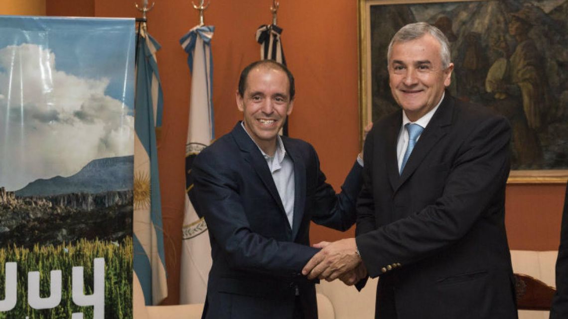 Airbnb’s Global Head of Policy and Communications Chris Lehane, pictured with Jujuy Governor Gerardo Morales.