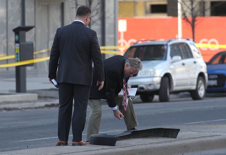 Una camioneta arrolló a peatones en Toronto