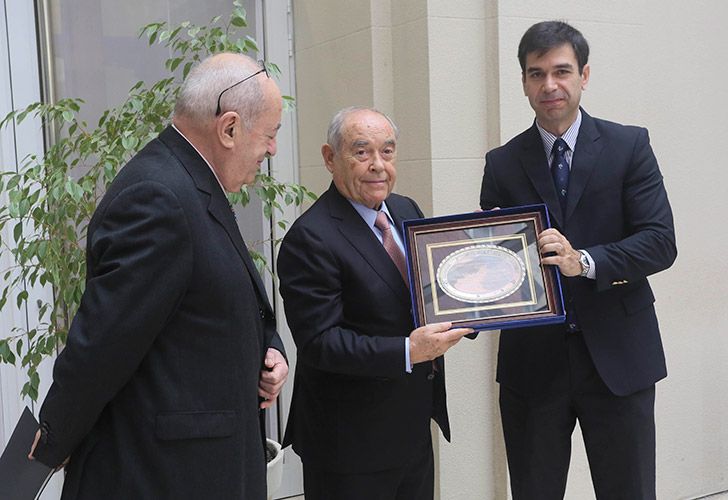 Adepa hizo un reconocimiento especial al director del Multimedios La Capital de Mar del Plata, Florencio Aldrey.