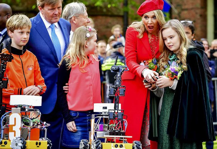 Máxima festeja el cumpleaños del rey Guillermo