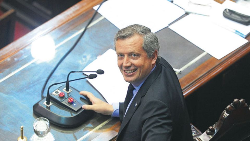 Harto. Peña lo corrió de la mesa chica. Ahora tendrá más tiempo para volver a Carlos Tejedor.
