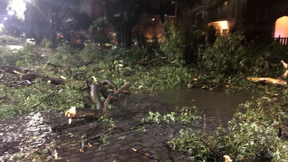 La tormenta en su paso por el barrio de Belgrano...