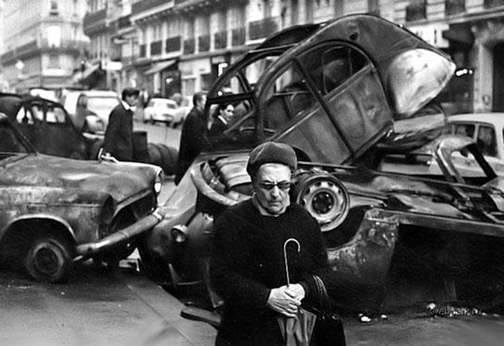 Se conoce como Mayo francés o Mayo del 68 a la cadena de protestas que se llevaron a cabo en Francia y, especialmente, en París durante los meses de mayo y junio de 1968.