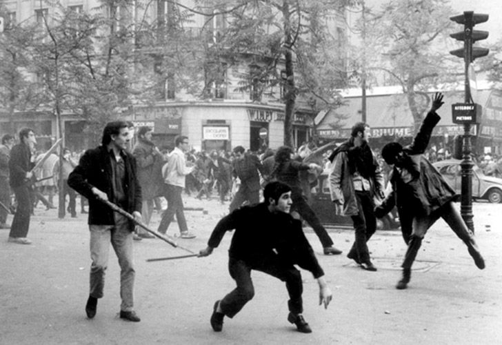 Se conoce como Mayo francés o Mayo del 68 a la cadena de protestas que se llevaron a cabo en Francia y, especialmente, en París durante los meses de mayo y junio de 1968.