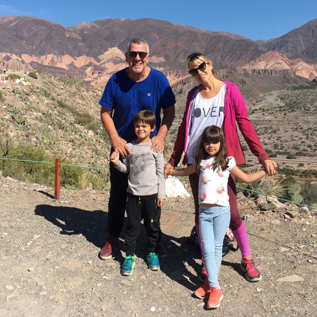 Caras Las Vacaciones De Dady Brieva Y Mariela Anchipi En El Norte Argentino