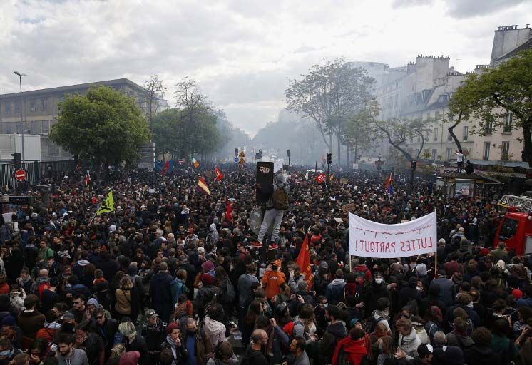 París vive desde hace semanas un fuerte paro de trenes.