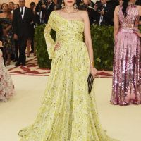 heavenly-bodies-fashion-amp-the-catholic-imagination-costume-institute-gala-arrivals