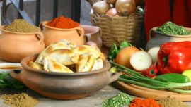 empanadas al horno en chicoana - Camara de Tuirsmo de Chicoana