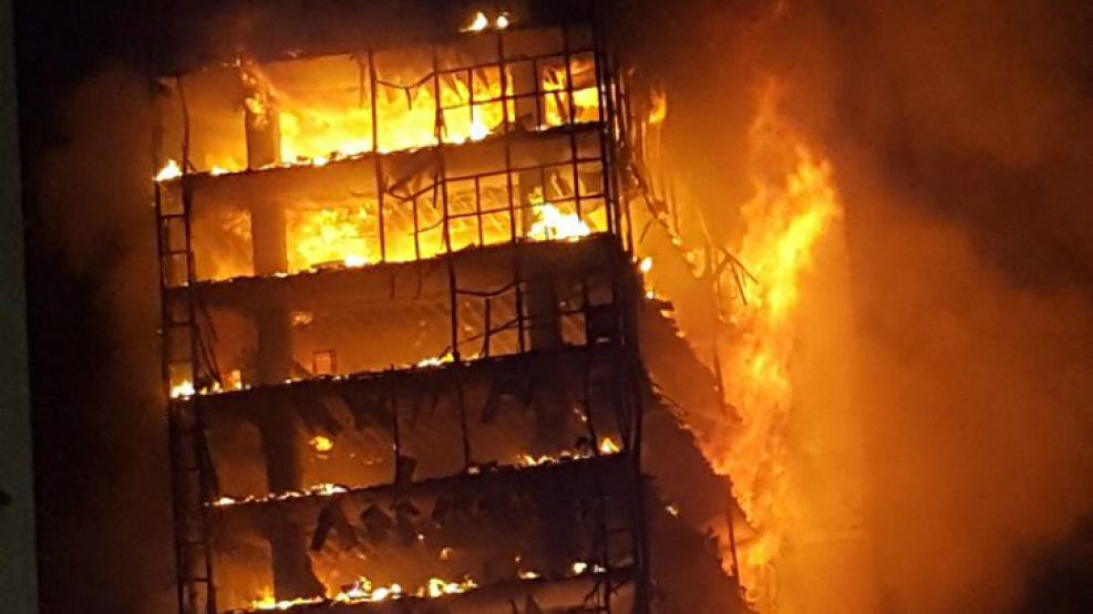 incendio derrumbe edificio brasil 20180501
