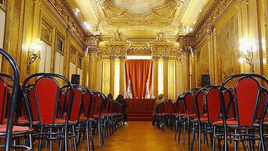Salón Dorado. Del edificio de La Prensa. Hace impacto en cada uno que lo visita.