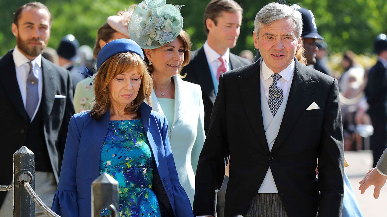  Matthew Middleton, a la derecha, llega a la ceremonia de boda del Príncipe Harry y Meghan Markle en la Capilla de San Jorge en Windsor