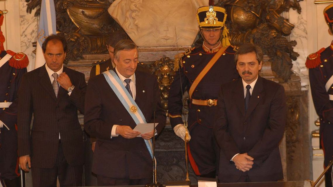 Recuerdo: a 15 años de la asunción de Néstor Kirchner como Presidente ...