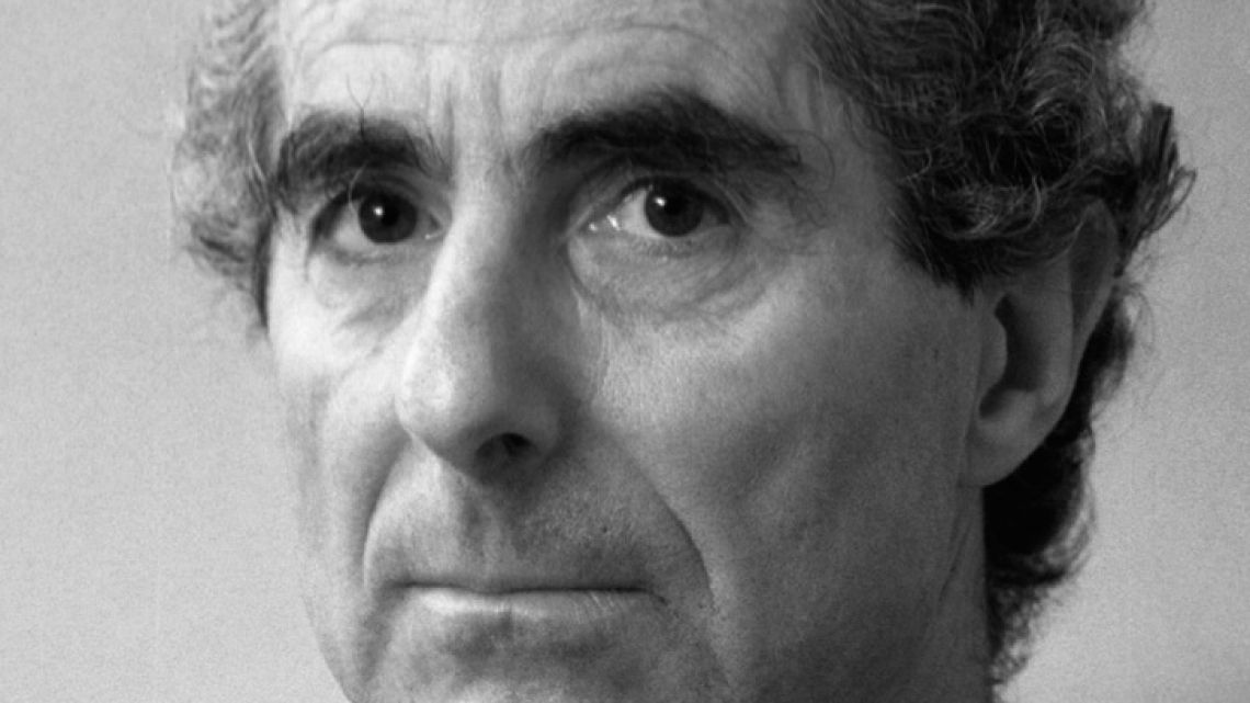 American author Philip Roth, a prize-winning novelist and fearless narrator of sex, death, assimilation and fate, has died aged 85. 
