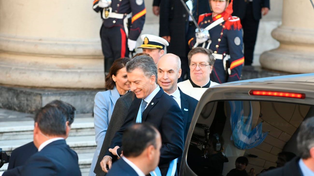 El presidente Macri y parte de su gabinete Nacional sale de la Catedral Metropolitana