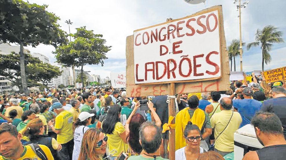 20180525_1310_internacionales_BRASIL-PROTESTAS-(2)