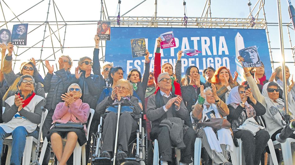 20180526_1310_politica_25052018PIEMONTE-MARCHA-25-DE-33