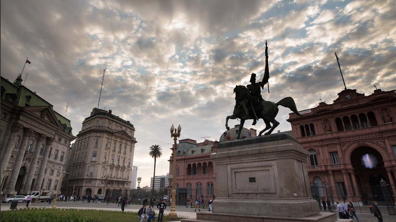 Así quedó Plaza de Mayo tras las obras de refacción que duraron seis meses.