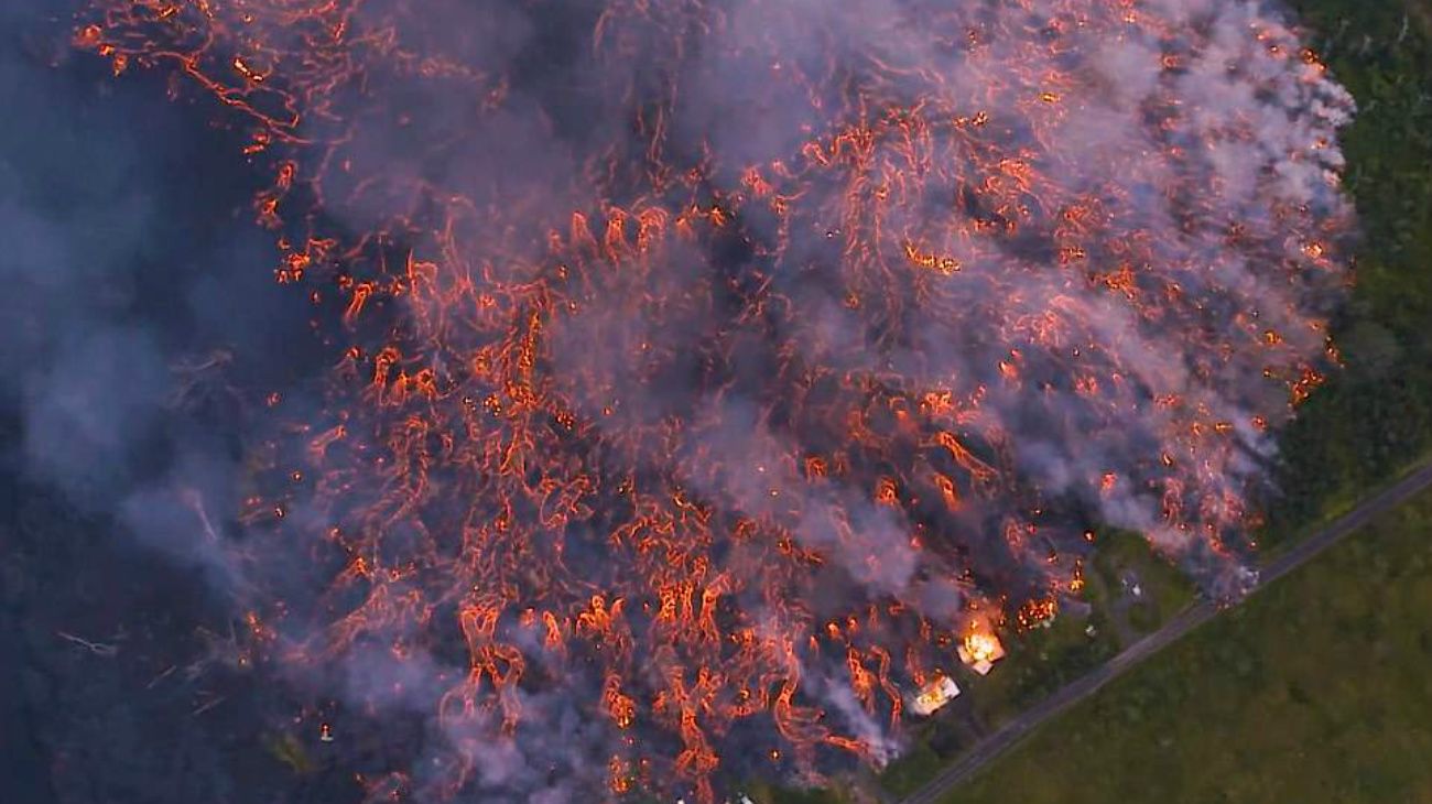 El Kilauea, en Hawai, es uno de los volcanes más activos del mundo. Desde comienzos de mayo expulsa cenizas y lava.