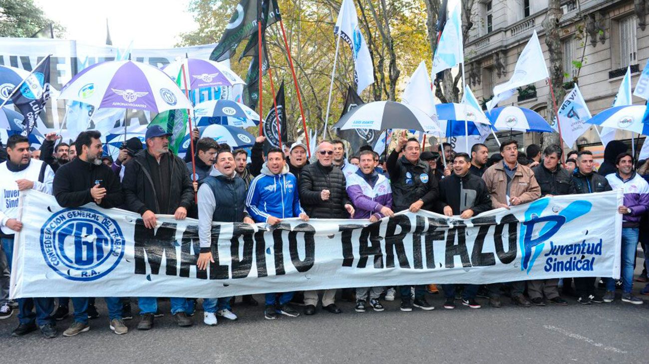 Marcha Federal confluye en distintos puntos de la ciudad de Buenos Aires.