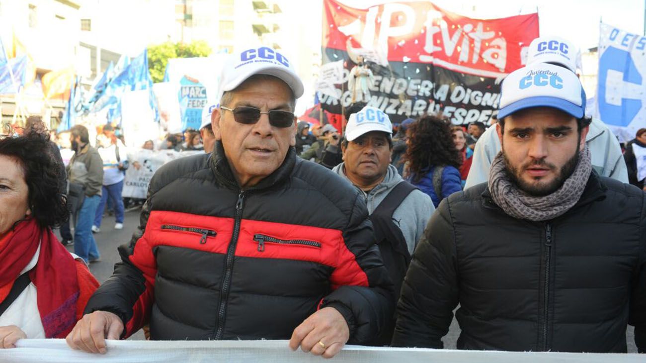 Juan Carlos Alderete de la Corriente Clasista y Combativa (CCC) en la Marcha Federal 