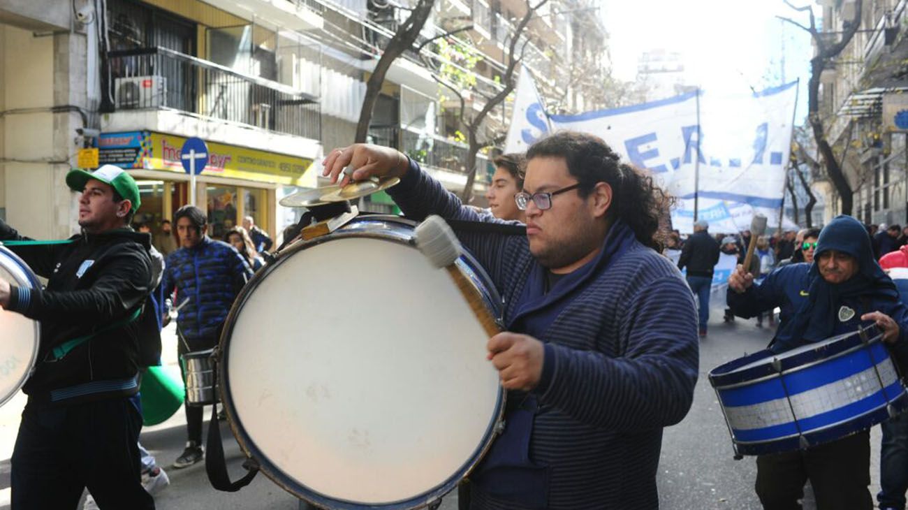 Marcha Federal confluye en distintos puntos de la ciudad de Buenos Aires.