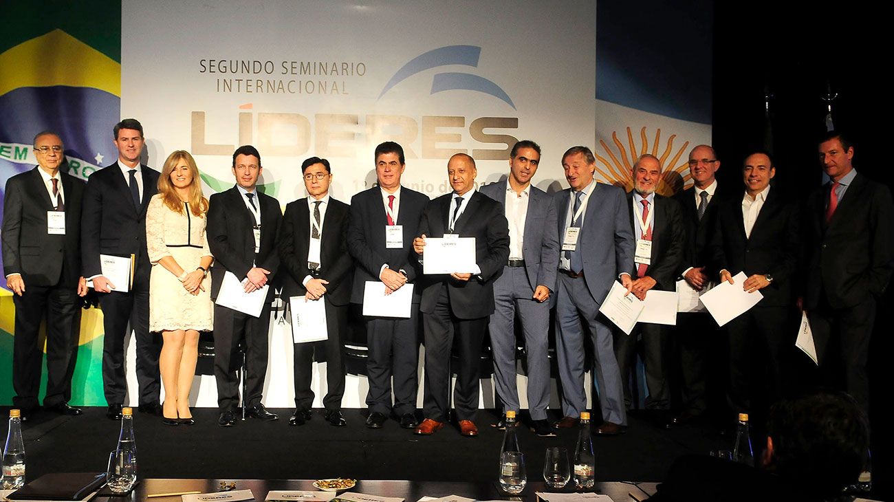 Todos los participantes del Segundo Seminario Internacional de Líderes de Argentina y Brasil.