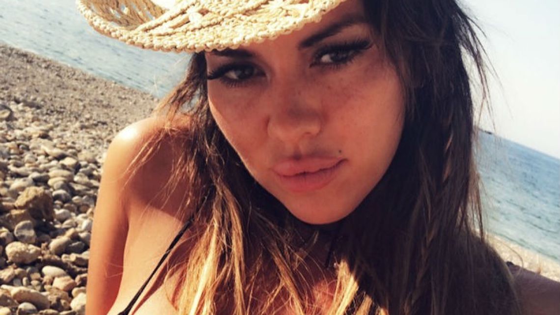 Caras Karina Jelinek rompió internet con una infartante foto
