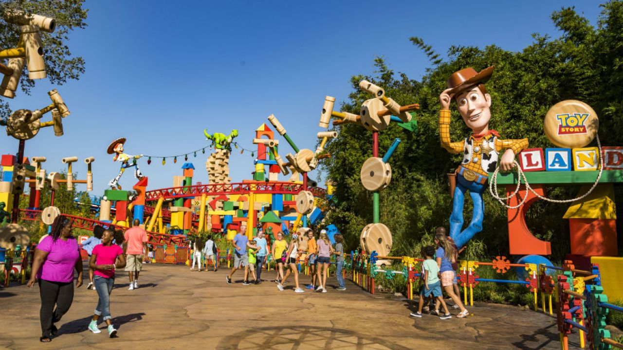 Llega la atracción de Toy Story a los parques de Disney Weekend