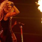 0611_shakira_g