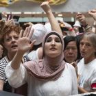 Susan Sarandon,Linda Sarsour