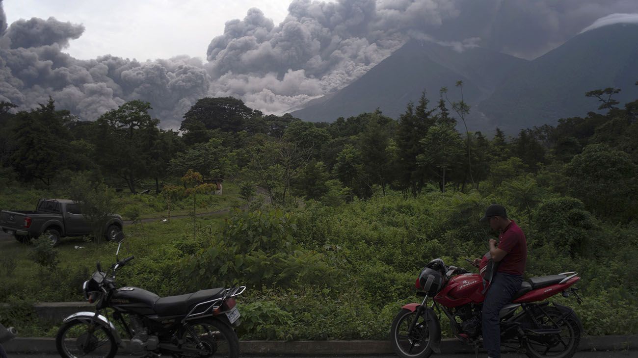  La erupción del volcán de Fuego causa decenas de muertos en Guatemala