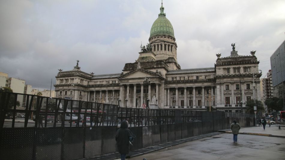 Congreso vallas dividida aborto 20180612