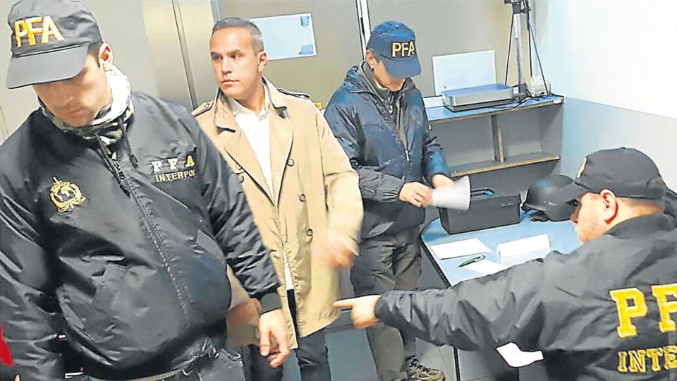 20180615_1315_politica_buenos-aires-el-empresa_594995