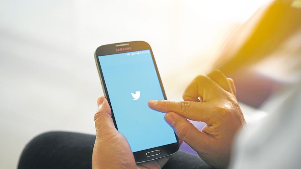 Sin gestos. Los twitter están privados de indicaciones oportunas como emojis.