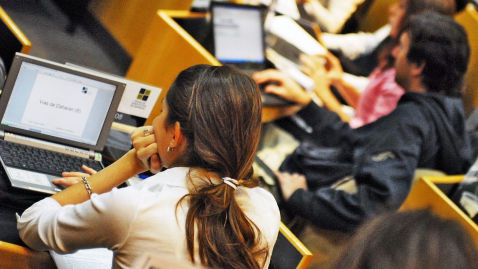0624_universidad_cedoc_g.jpg